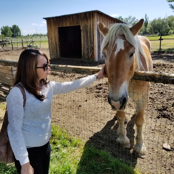 Meet your Posher, Marianne - Picture 3 of 4